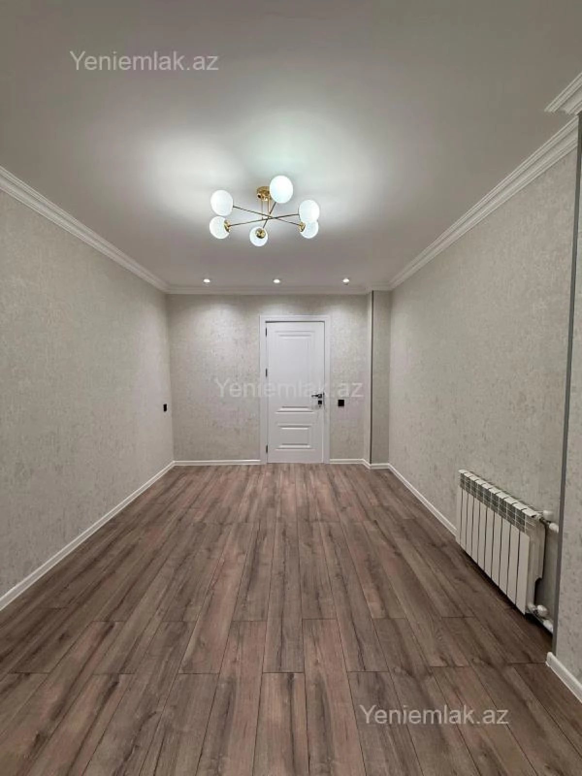 Satılır 3 otaqlı köhnə tikili 82 m²