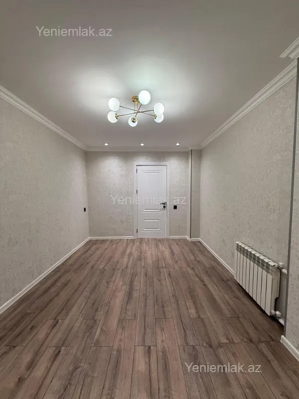 Satılır 3 otaqlı köhnə tikili 82 m²