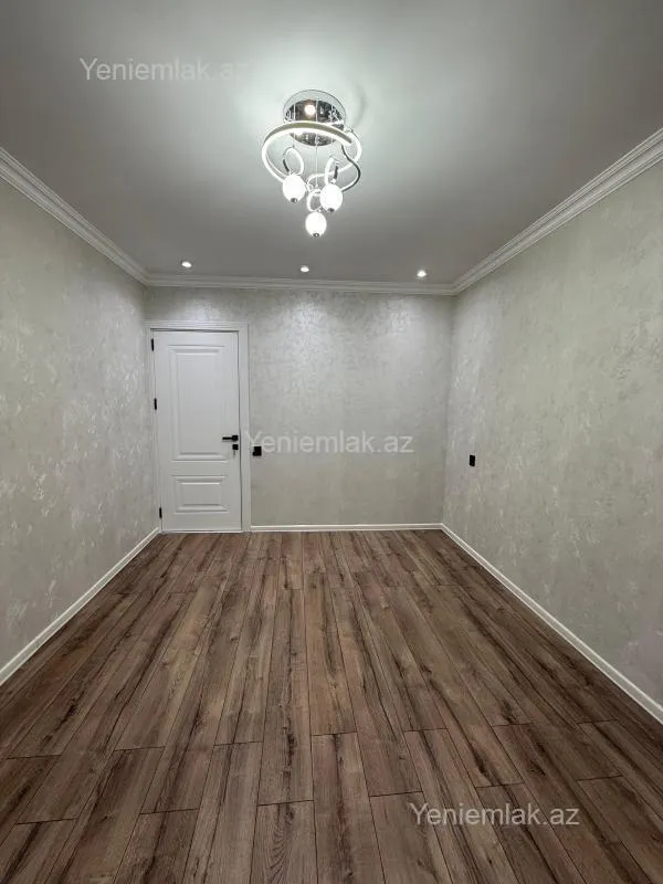 Satılır 3 otaqlı köhnə tikili 82 m²