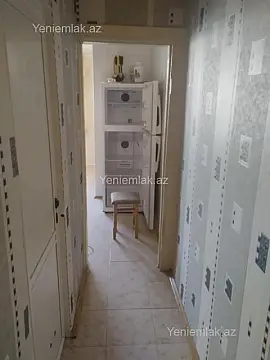 Satılır 2 otaqlı köhnə tikili 50 m²