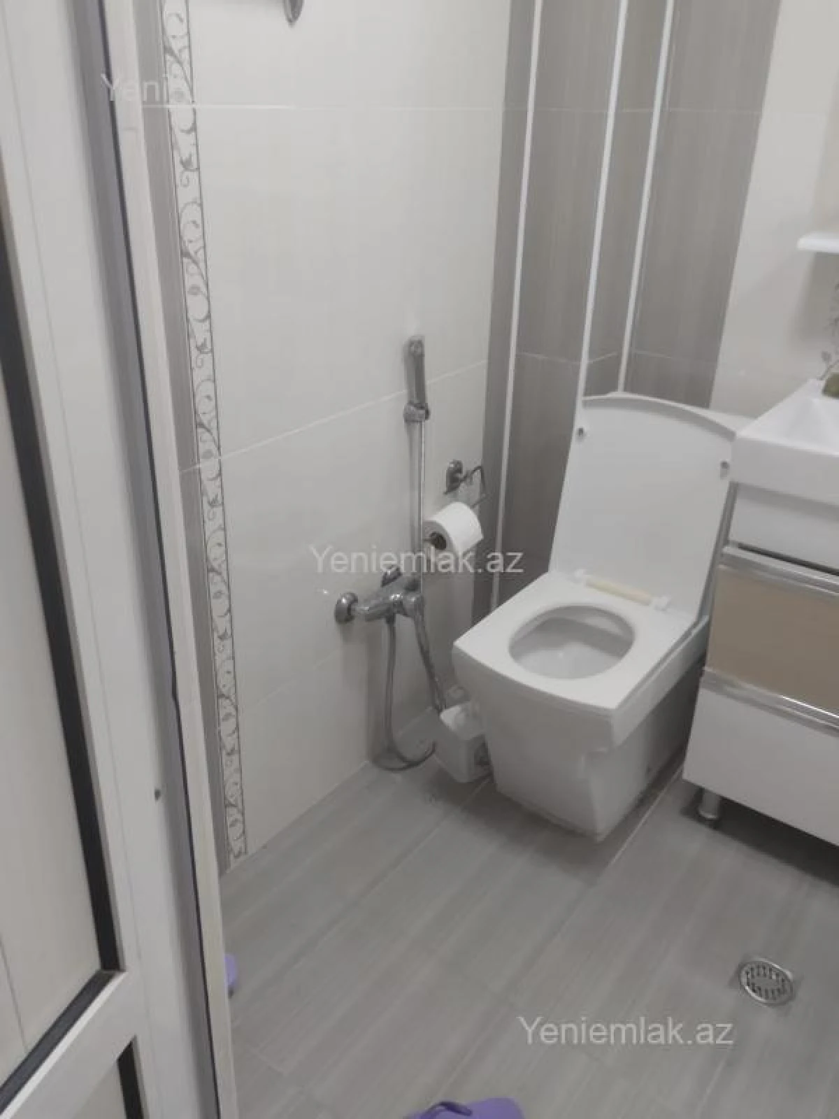 Satılır 2 otaqlı köhnə tikili 50 m²