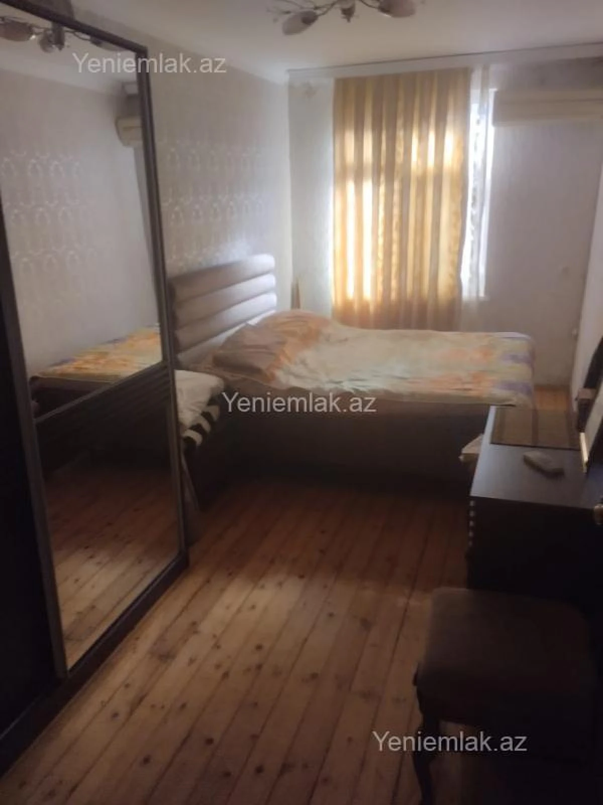 Satılır 2 otaqlı köhnə tikili 50 m²