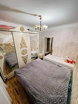 Satılır 2 otaqlı köhnə tikili 60 m²