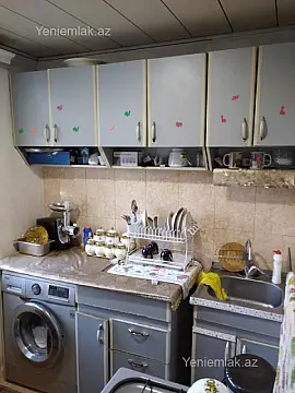 Satılır 1 otaqlı köhnə tikili 31 m²
