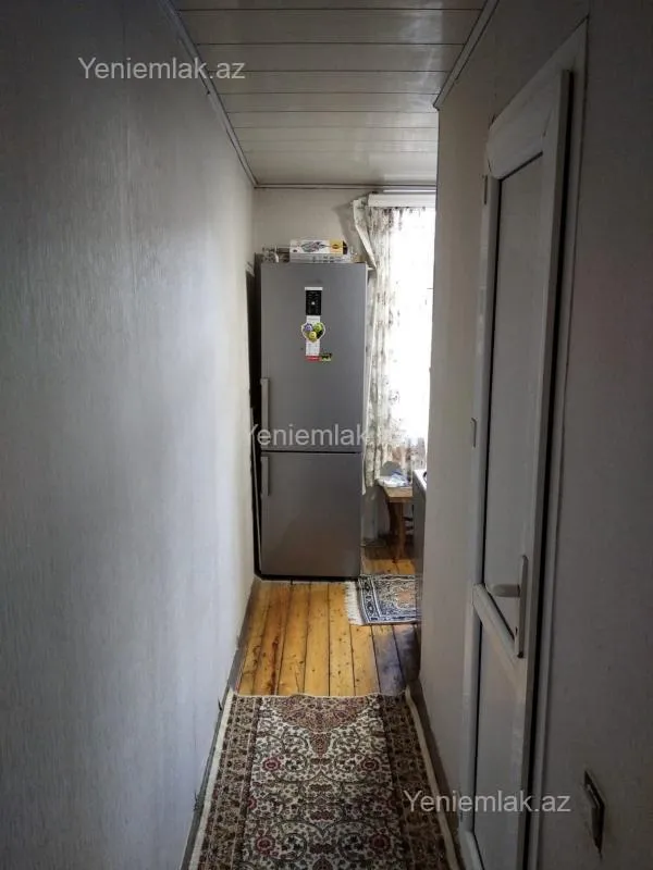 Satılır 1 otaqlı köhnə tikili 31 m²