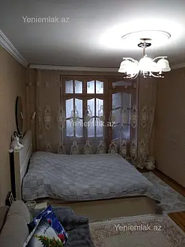 Satılır 1 otaqlı köhnə tikili 31 m²