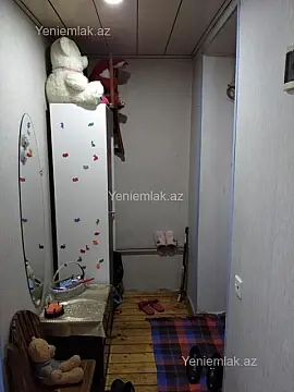 Satılır 1 otaqlı köhnə tikili 31 m²