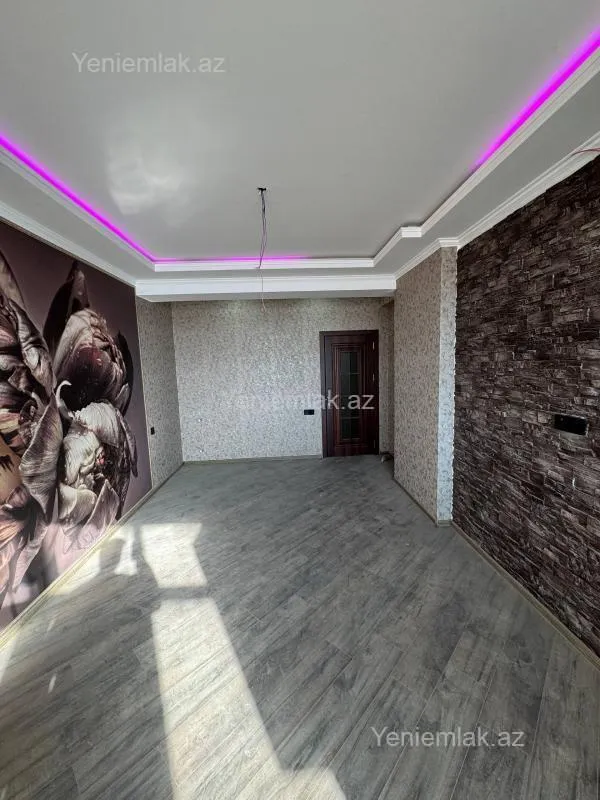 Satılır 3 otaqlı yeni tikili 72 m²