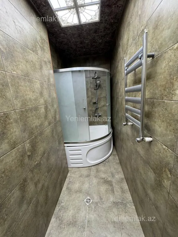 Satılır 3 otaqlı yeni tikili 72 m²