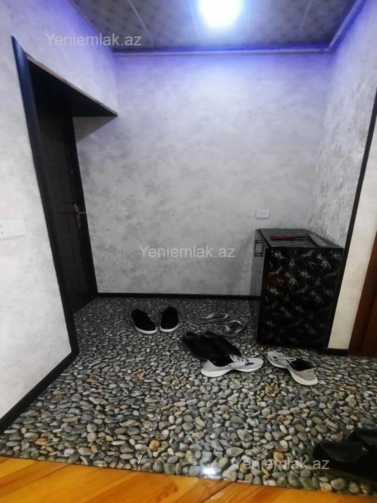 Satılır 3 otaqlı köhnə tikili 65 m²