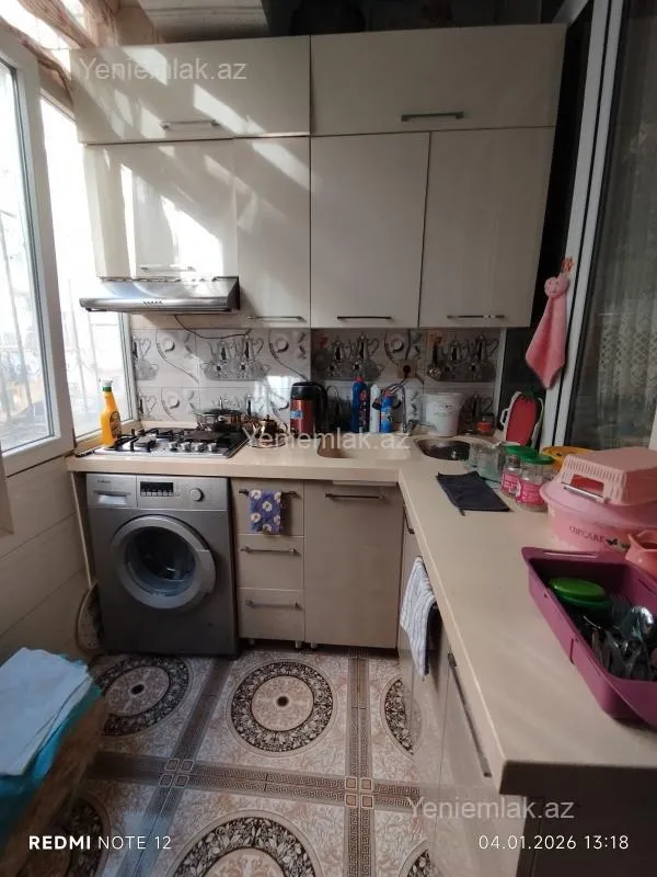 Satılır 3 otaqlı yeni tikili 54 m²