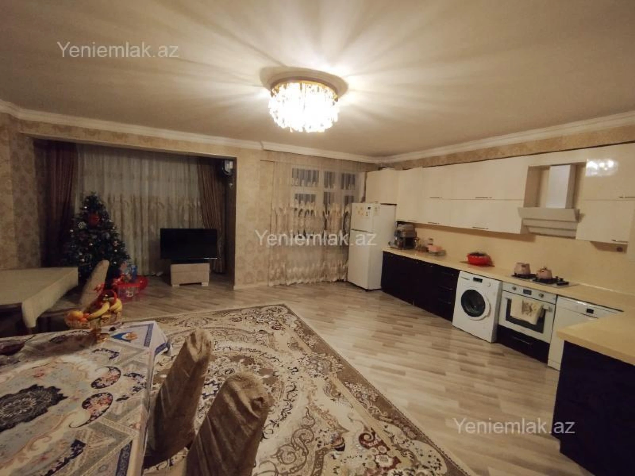 Satılır 3 otaqlı yeni tikili 105 m²