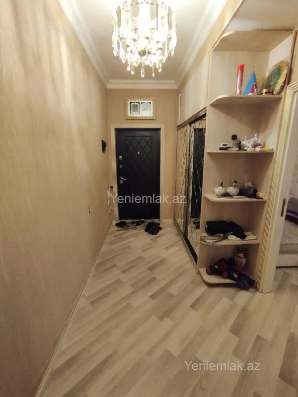 Satılır 3 otaqlı yeni tikili 105 m²