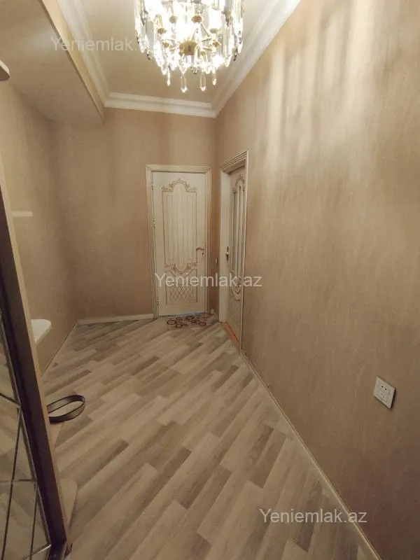 Satılır 3 otaqlı yeni tikili 105 m²