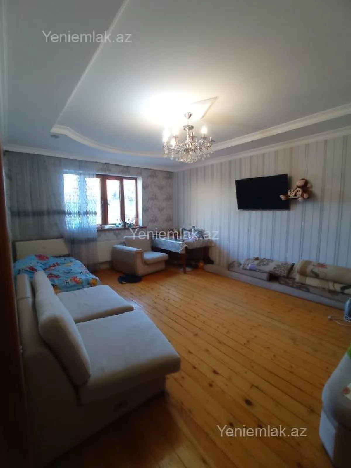Satılır 4 otaqlı həyət evi 140 m²