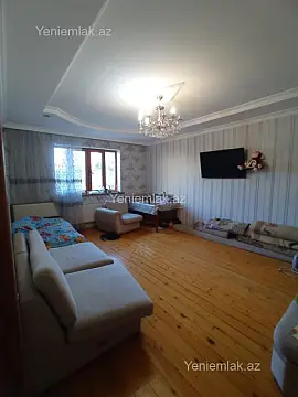 Satılır 4 otaqlı həyət evi 140 m²