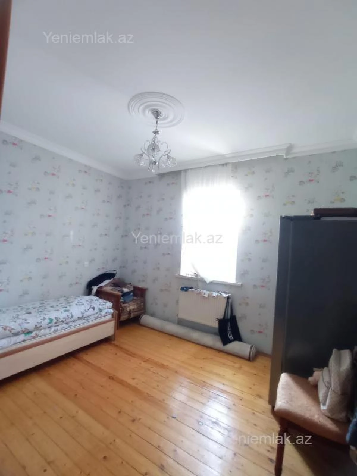 Satılır 4 otaqlı həyət evi 140 m²