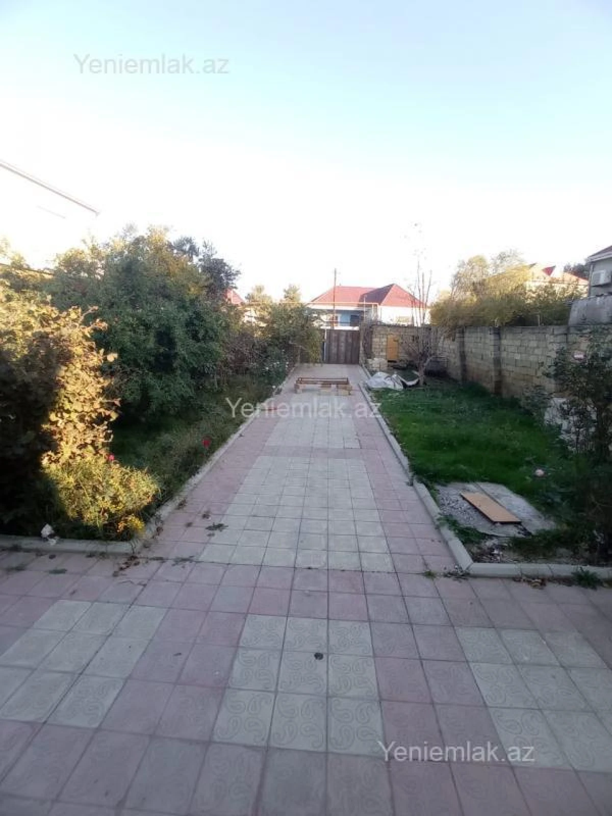 Satılır 4 otaqlı həyət evi 140 m²