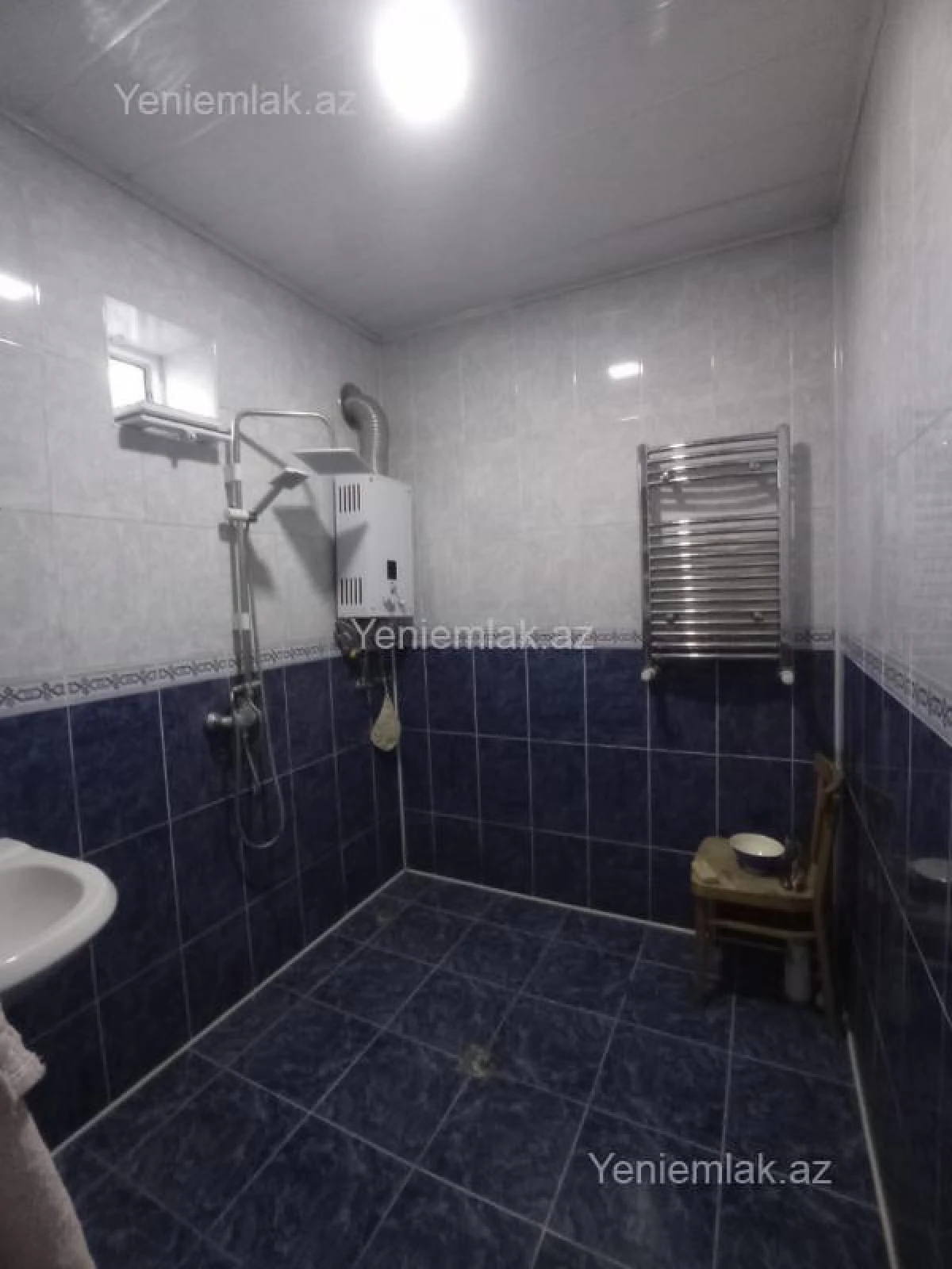 Satılır 4 otaqlı həyət evi 140 m²