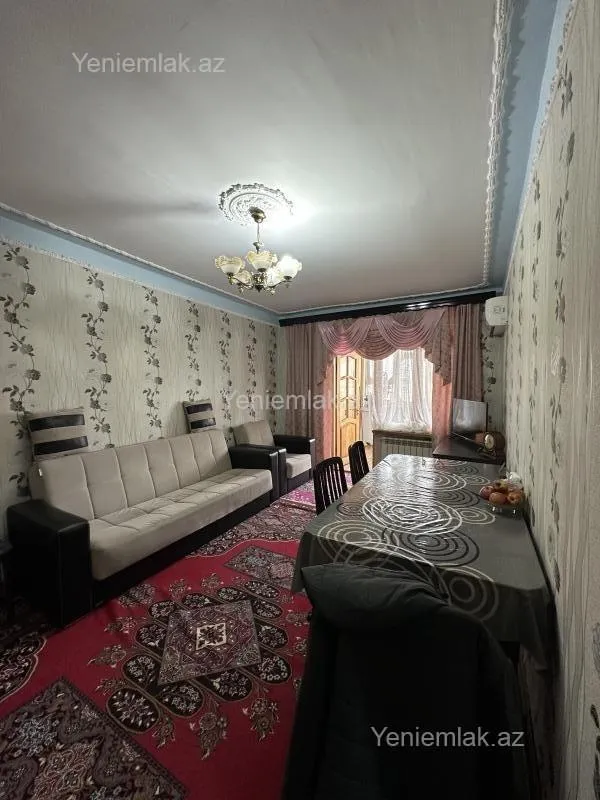 Satılır 3 otaqlı köhnə tikili 65 m²