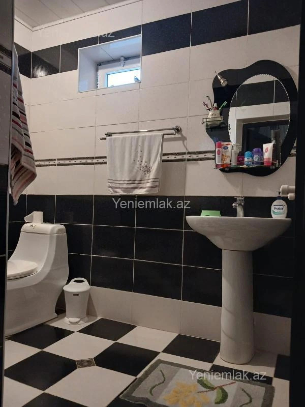 Satılır 5 otaqlı həyət evi 280 m²