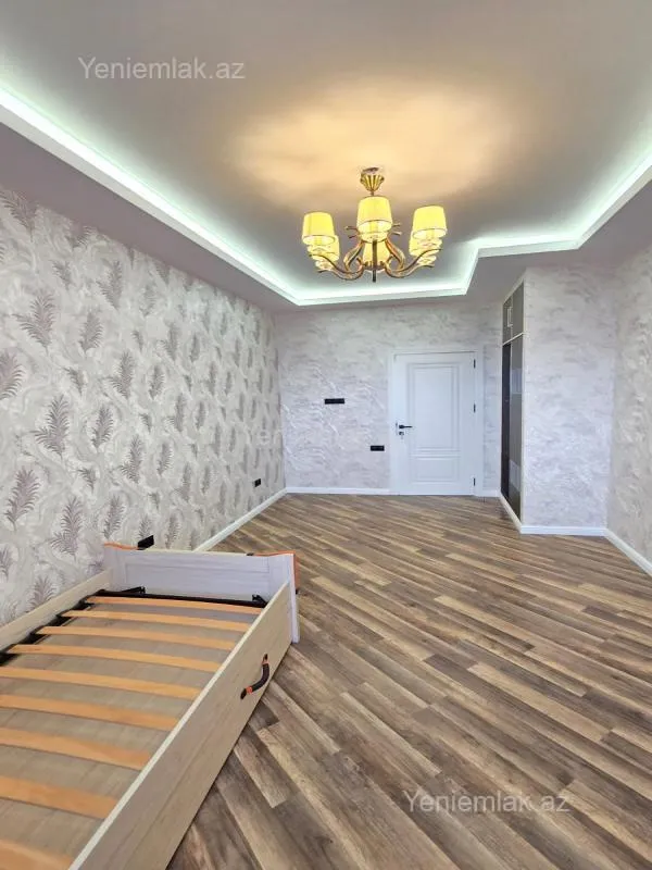 Satılır 2 otaqlı yeni tikili 85 m²
