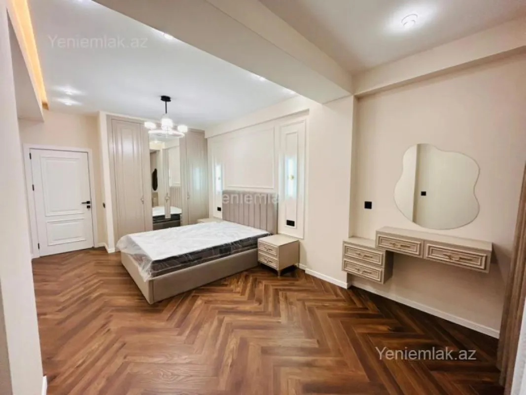 Satılır 2 otaqlı yeni tikili 84 m²