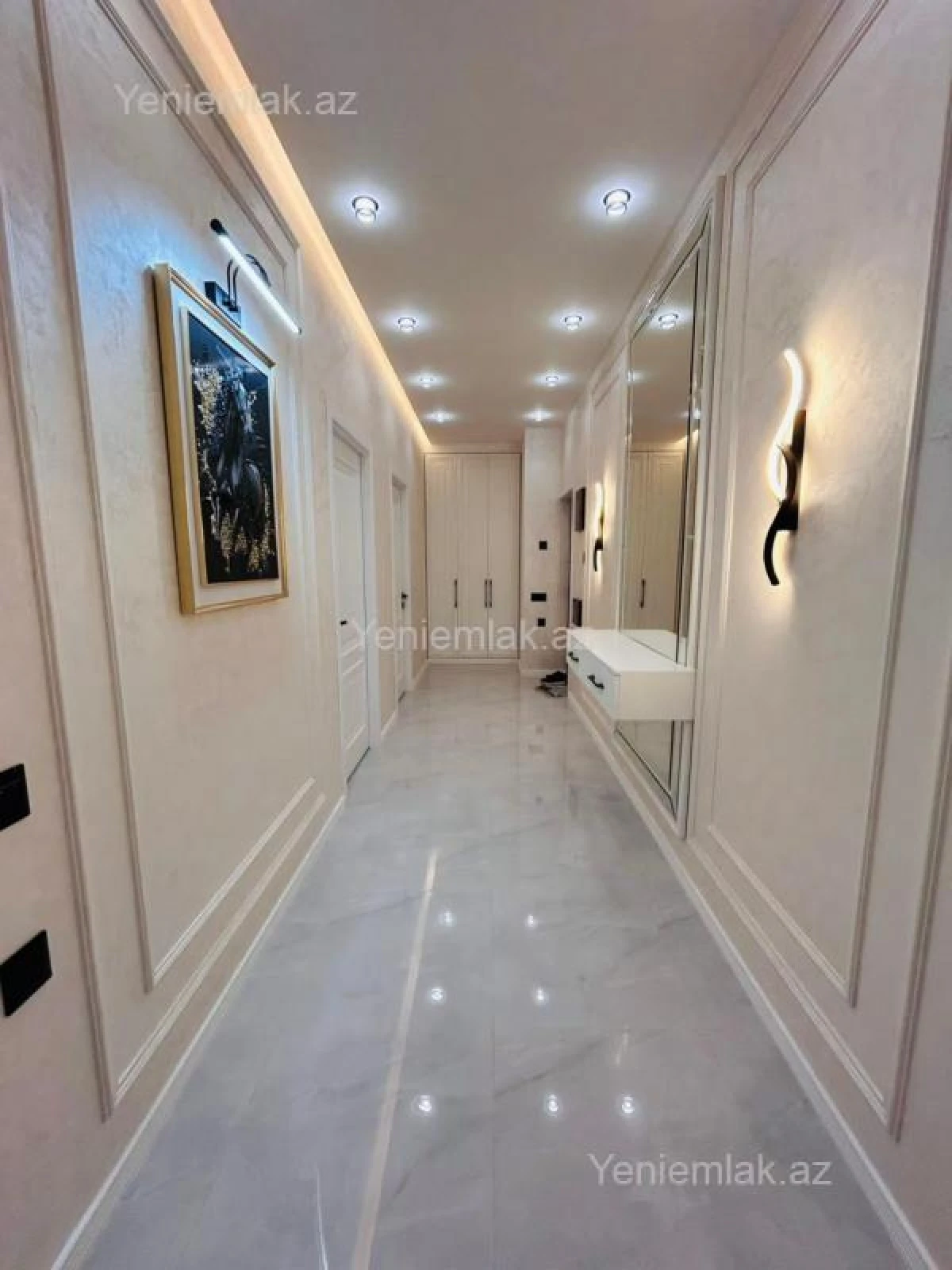 Satılır 2 otaqlı yeni tikili 84 m²