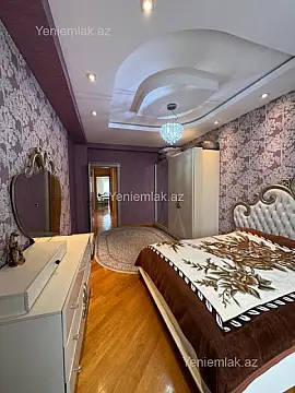 Satılır 3 otaqlı yeni tikili 127 m²