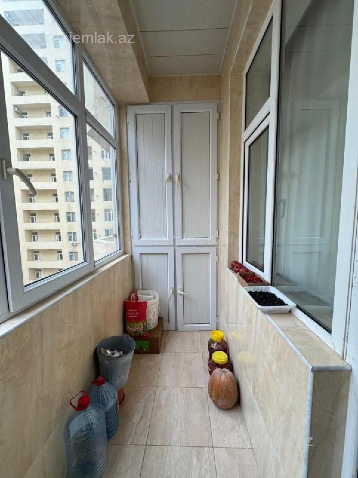 Satılır 3 otaqlı yeni tikili 127 m²