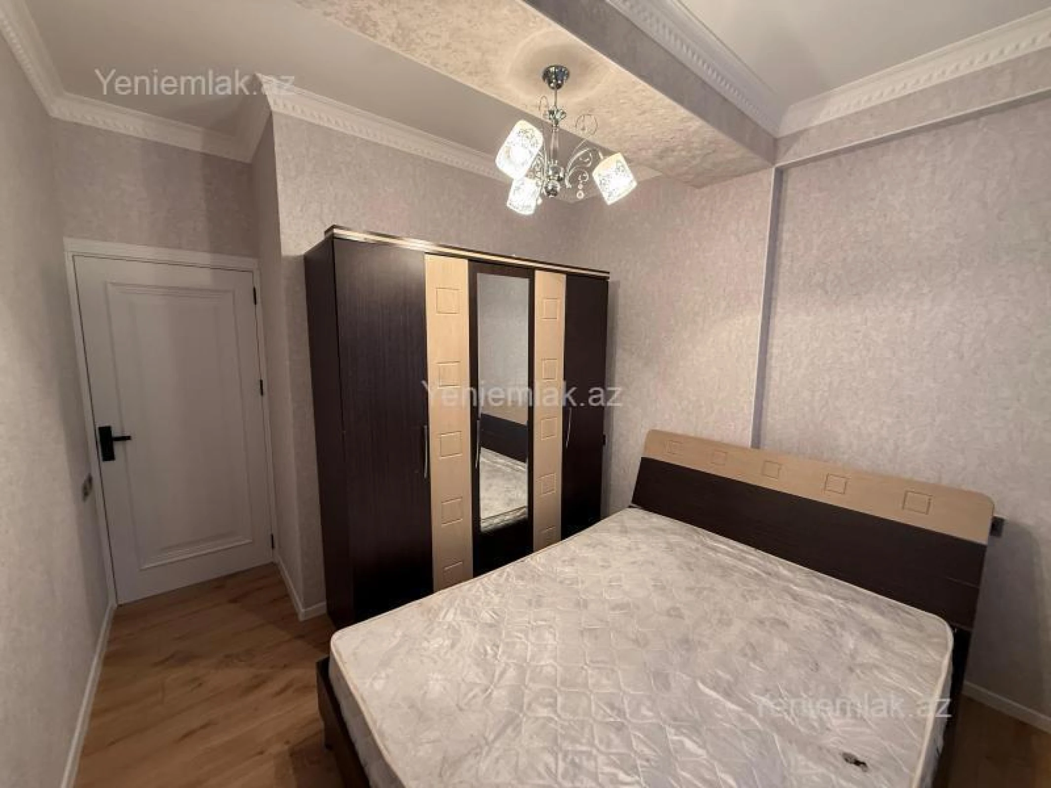 Satılır 3 otaqlı yeni tikili 85 m²