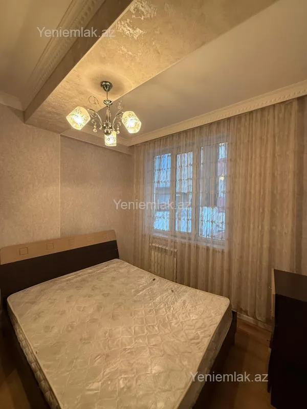 Satılır 3 otaqlı yeni tikili 85 m²