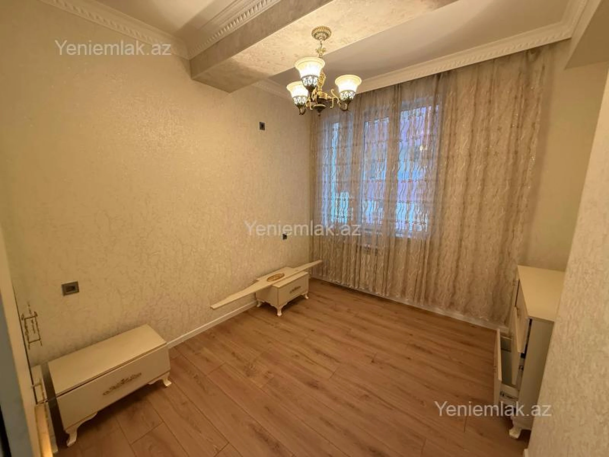 Satılır 3 otaqlı yeni tikili 85 m²