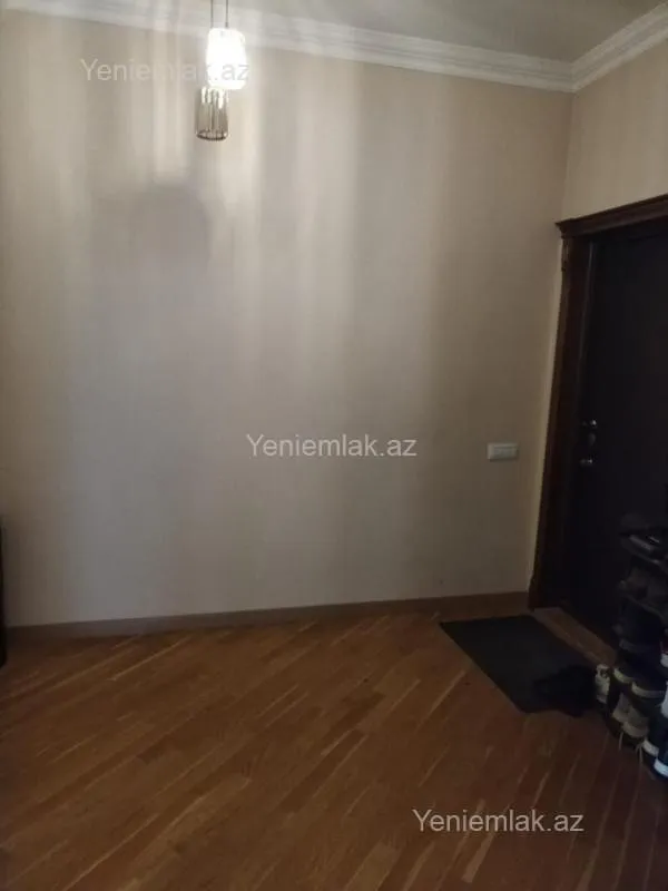 Satılır 4 otaqlı yeni tikili 145 m²