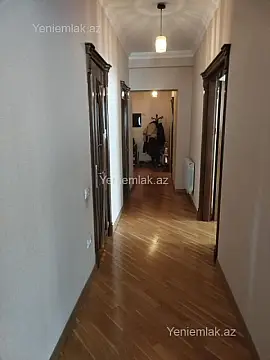 Satılır 4 otaqlı yeni tikili 145 m²