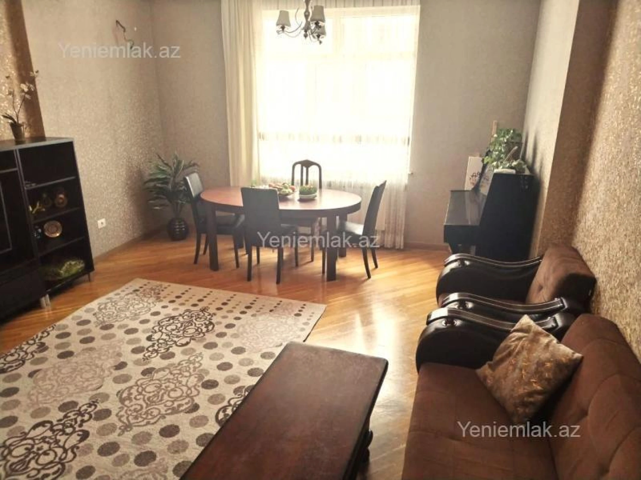 Satılır 4 otaqlı yeni tikili 145 m²