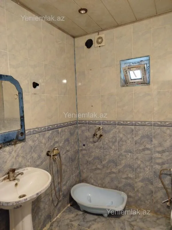 Satılır 3 otaqlı həyət evi 121 m²