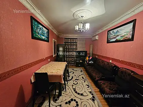 Satılır 3 otaqlı köhnə tikili 75 m²