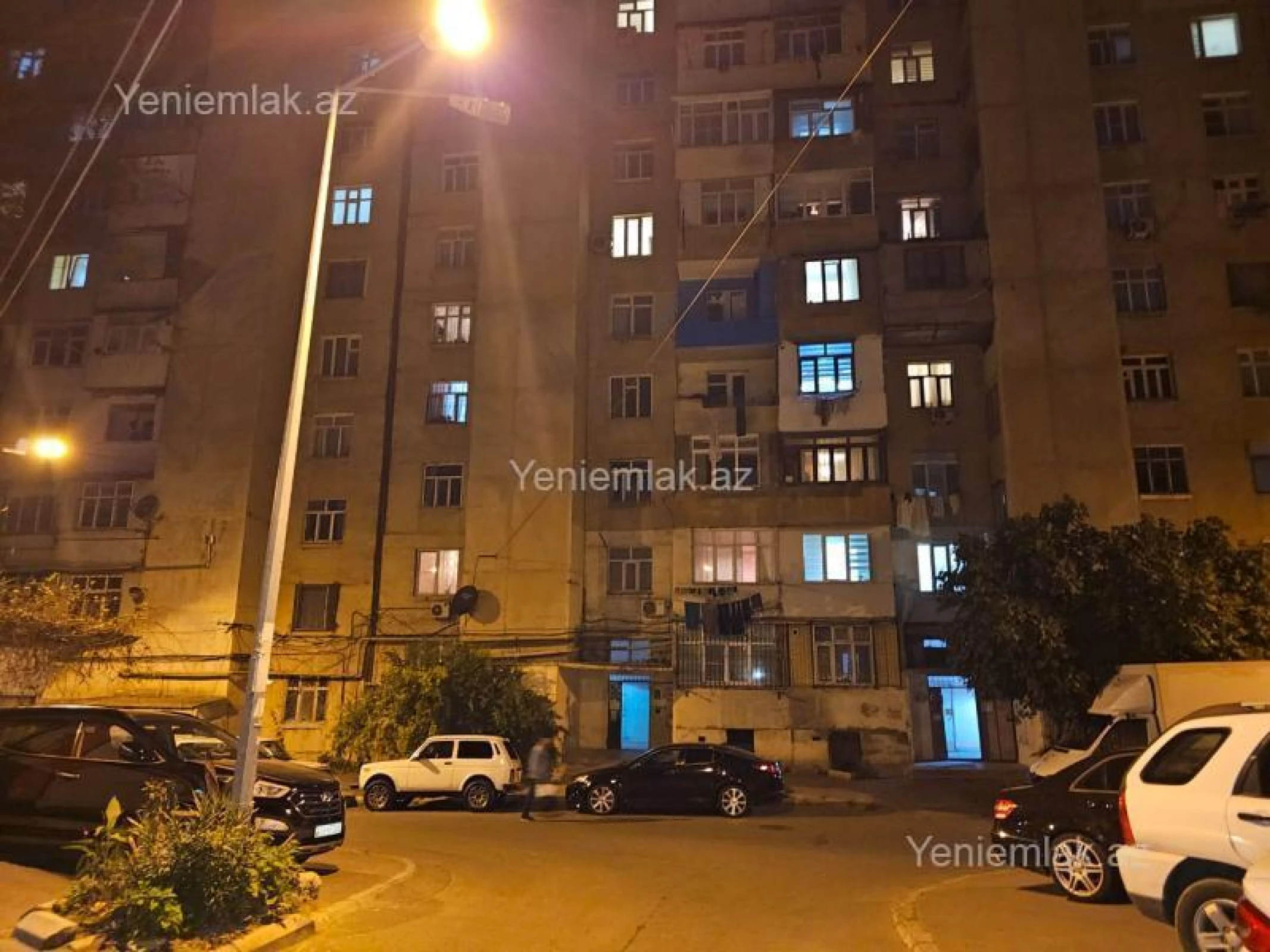 Satılır 3 otaqlı köhnə tikili 75 m²