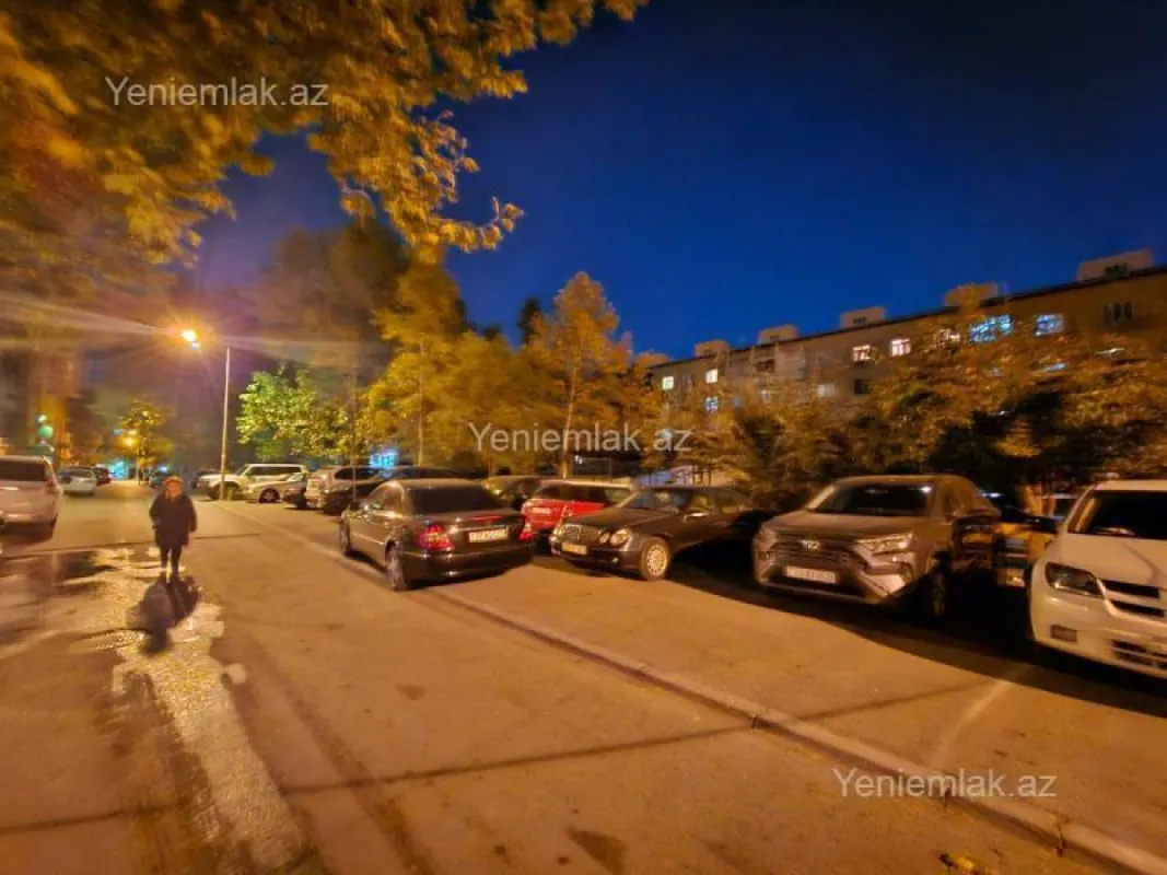 Satılır 3 otaqlı köhnə tikili 75 m²