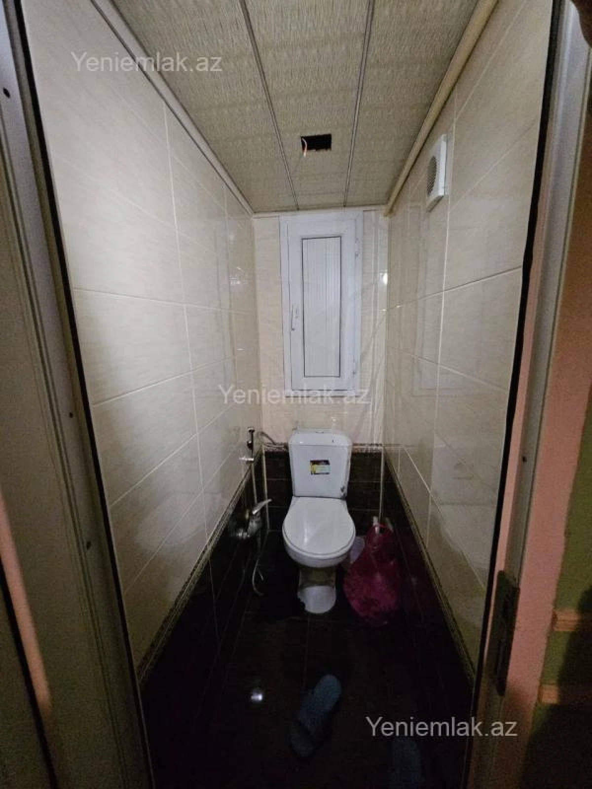 Satılır 3 otaqlı köhnə tikili 75 m²