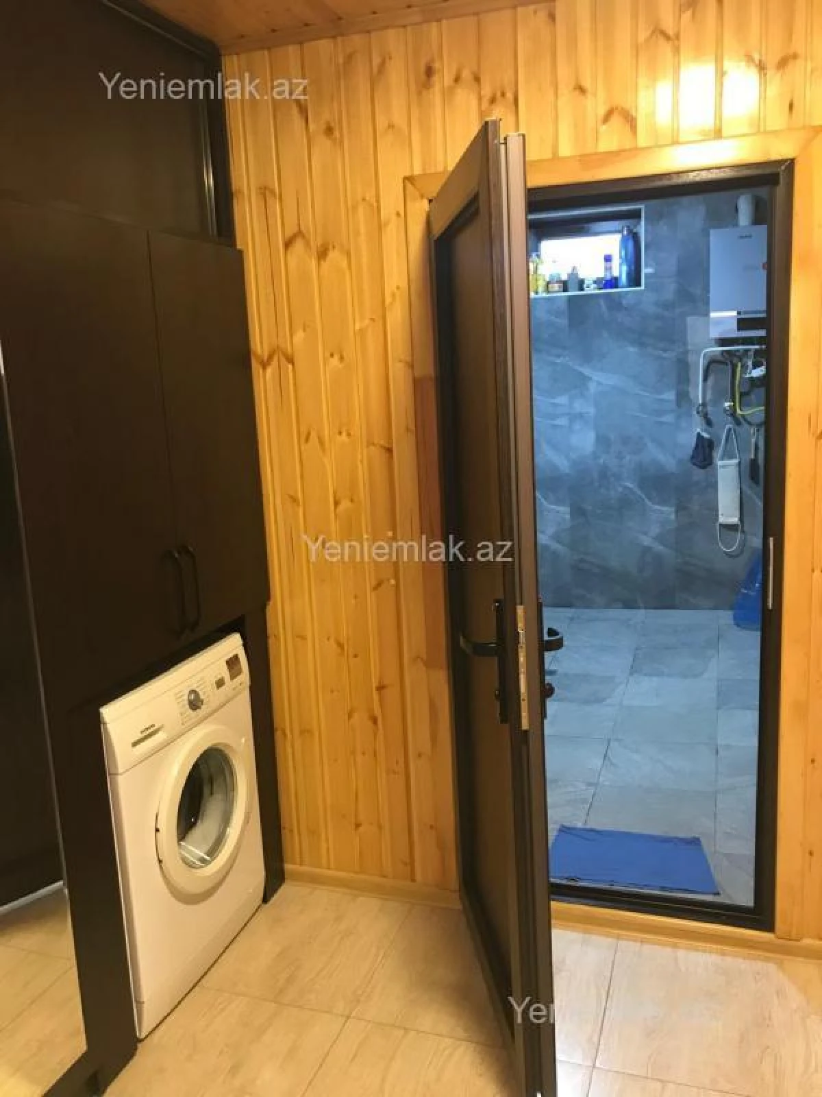 Satılır 7 otaqlı həyət evi 230 m²