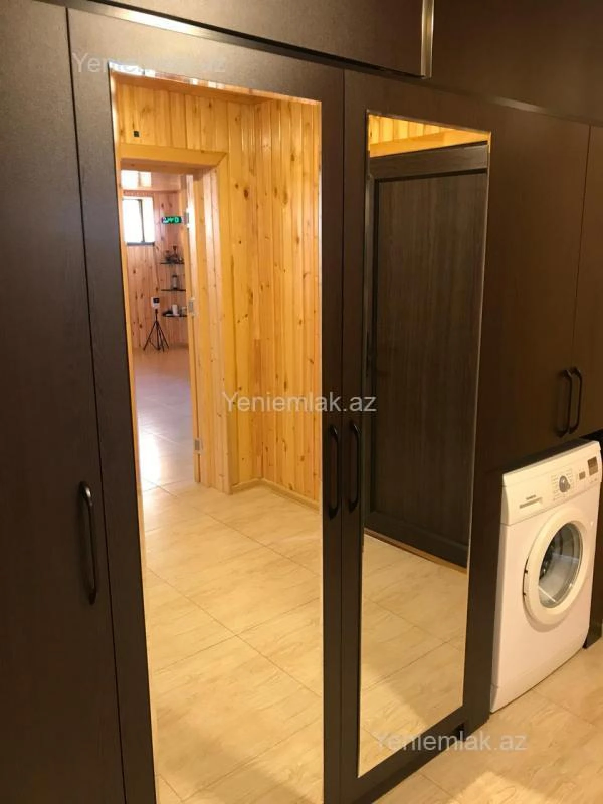 Satılır 7 otaqlı həyət evi 230 m²