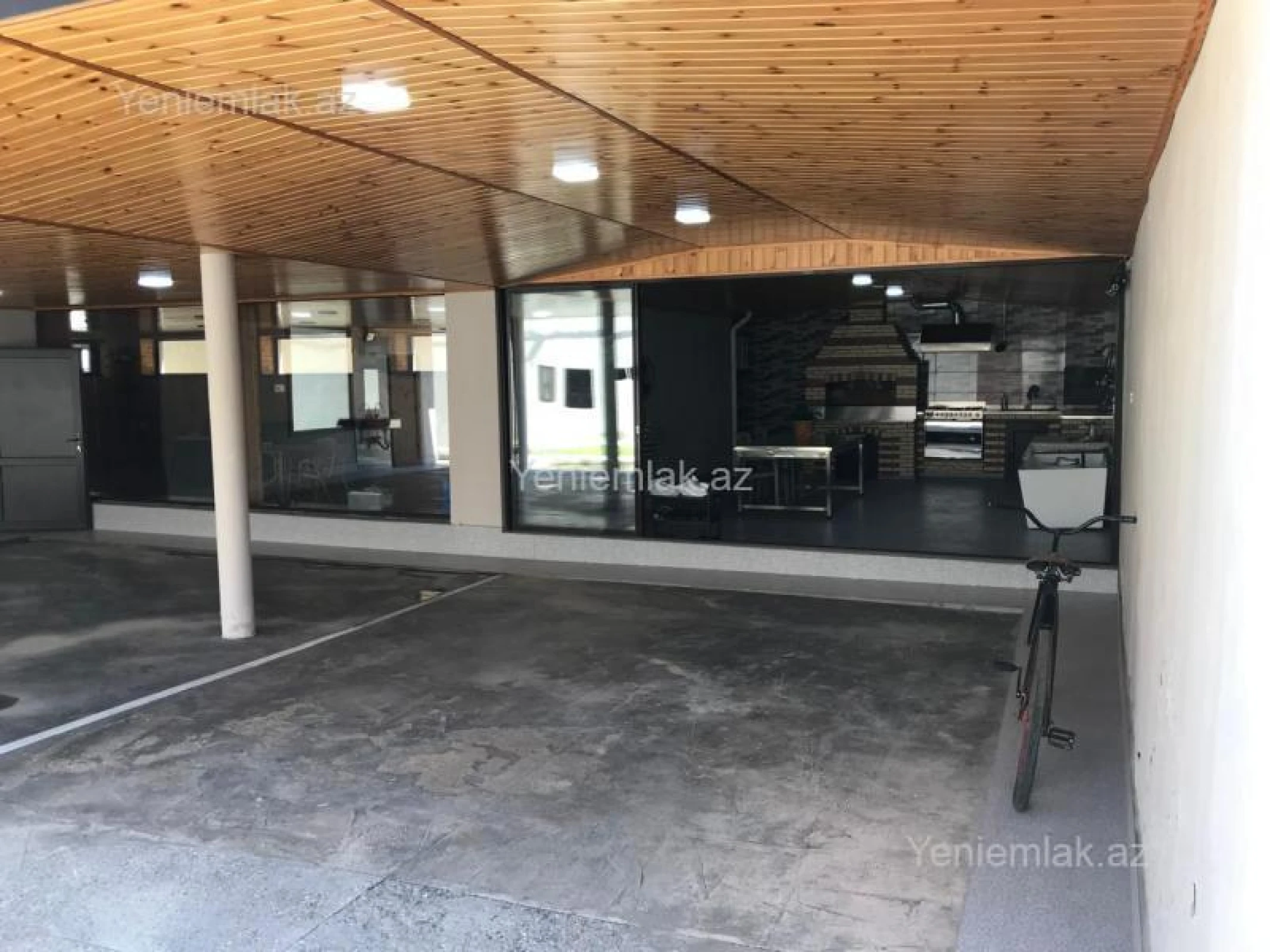 Satılır 7 otaqlı həyət evi 230 m²
