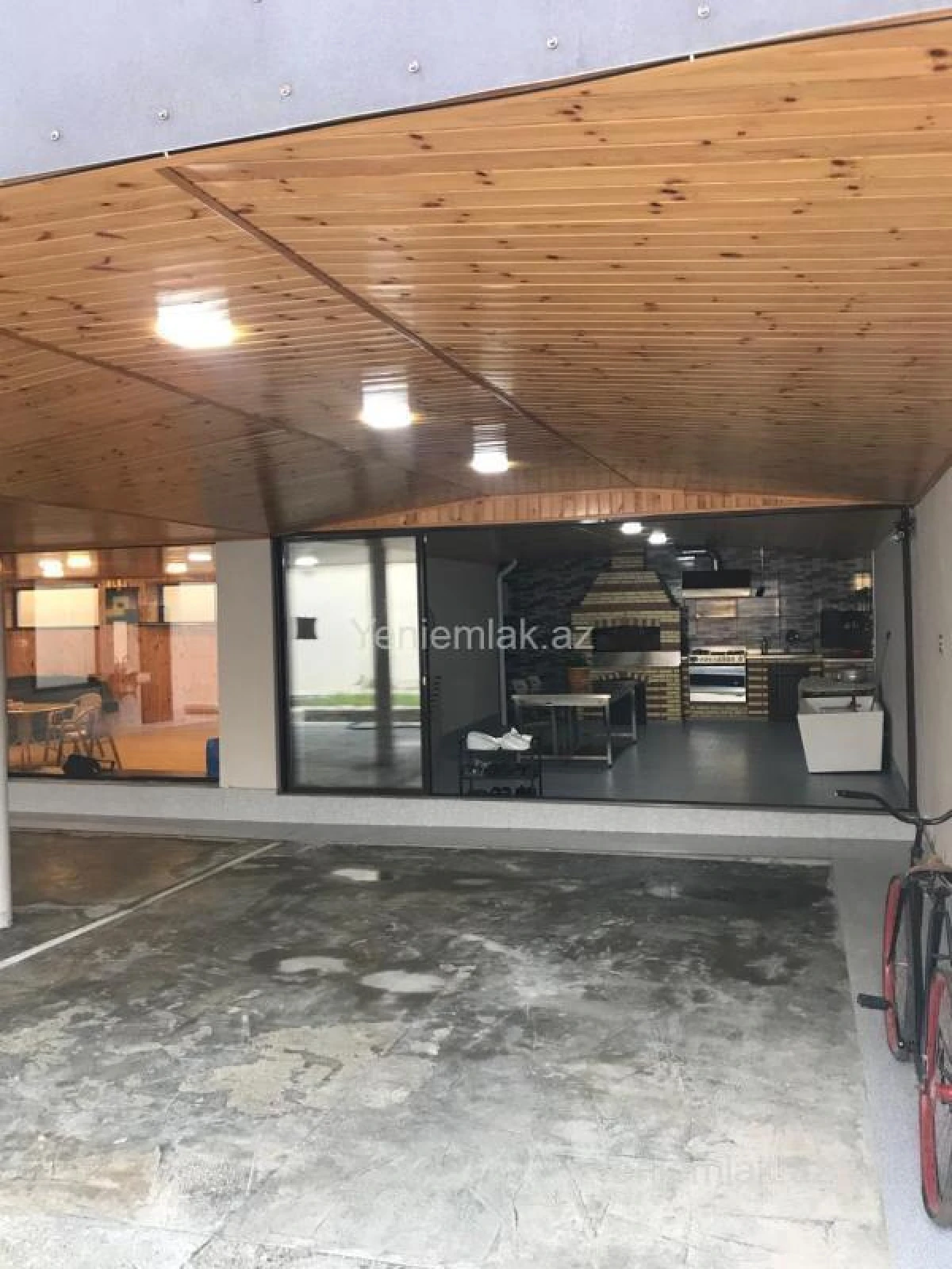 Satılır 7 otaqlı həyət evi 230 m²