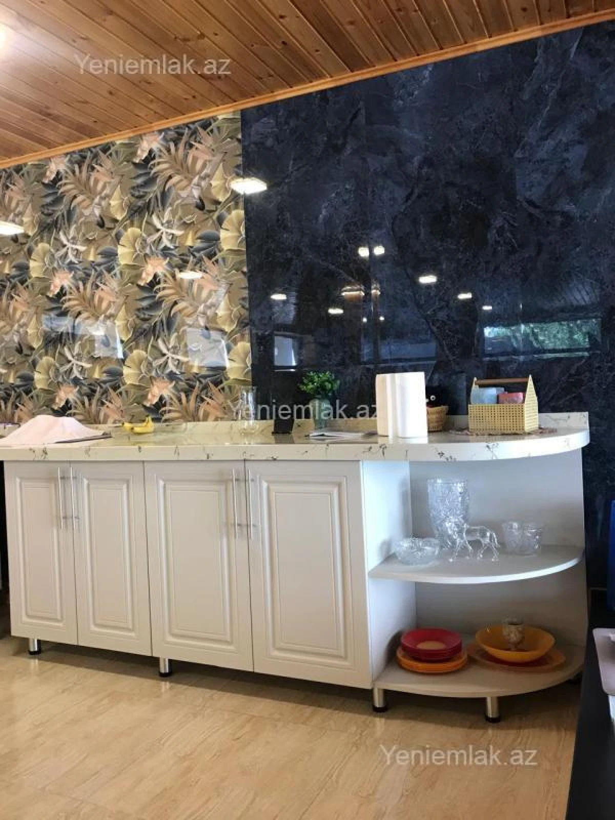 Satılır 7 otaqlı həyət evi 230 m²