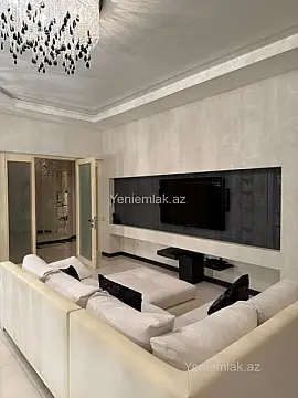 Satılır 3 otaqlı yeni tikili 130 m²