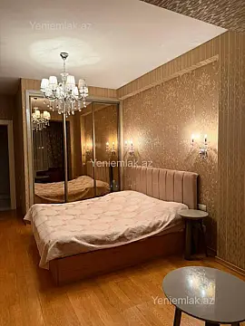 Satılır 3 otaqlı yeni tikili 130 m²