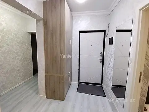 Satılır 3 otaqlı köhnə tikili 70 m²
