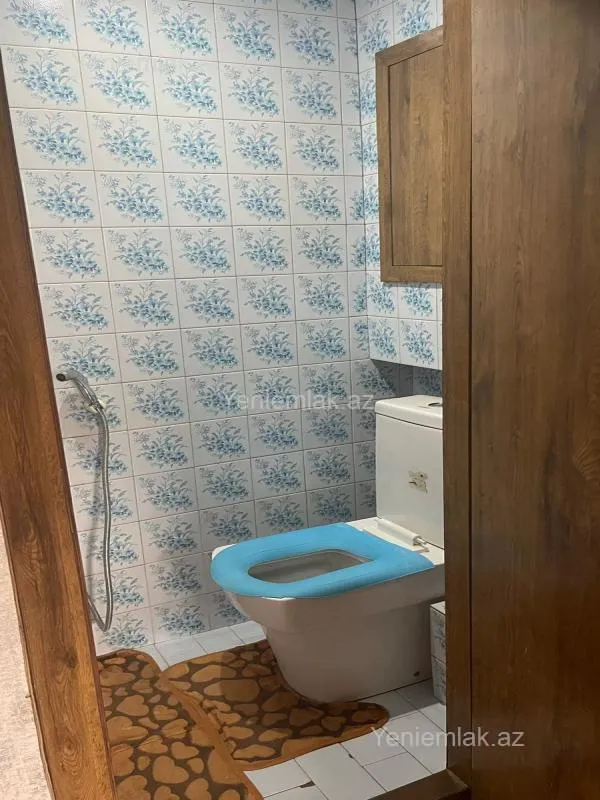 Satılır 3 otaqlı köhnə tikili 67 m²